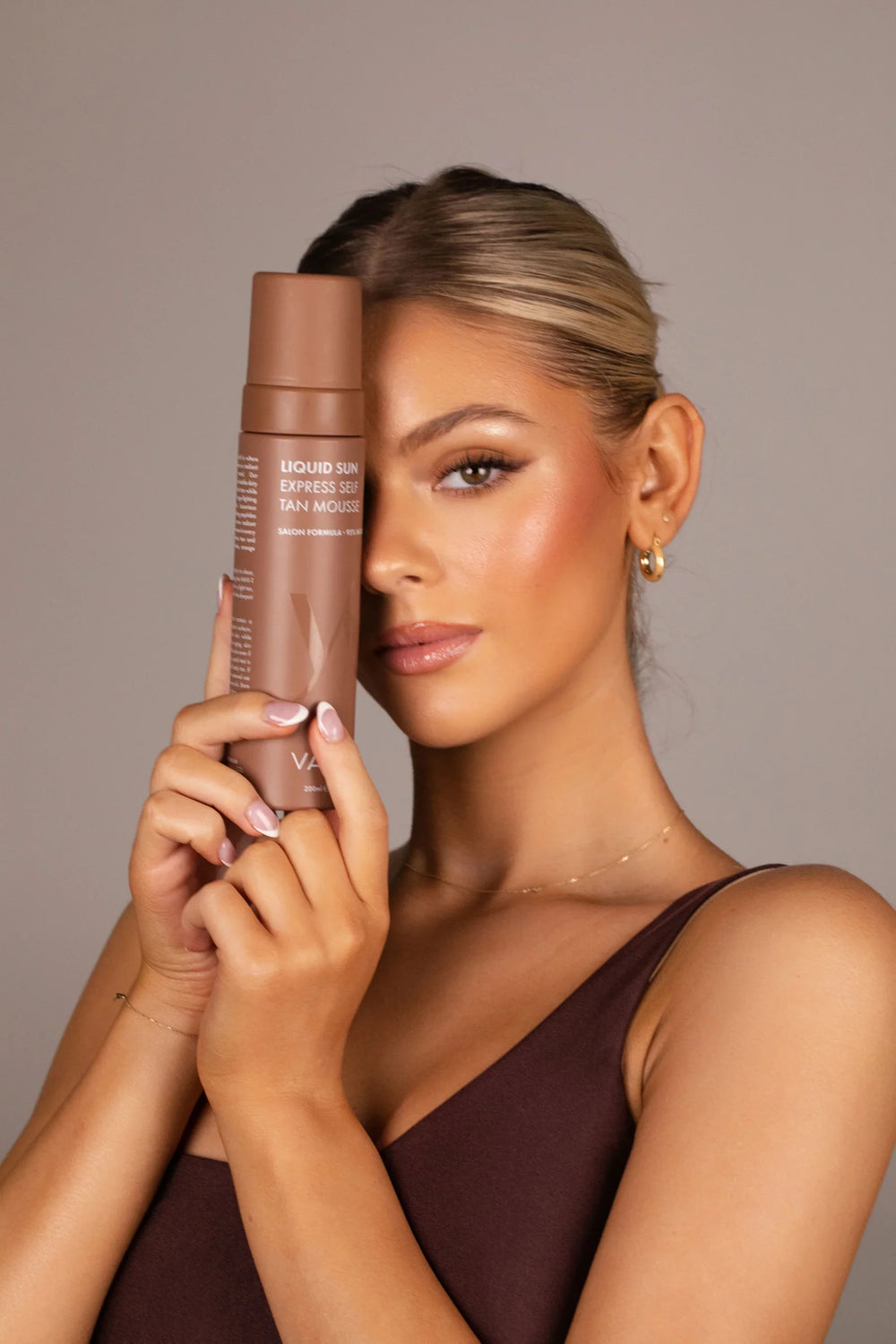 Liquid Sun® Express Self Tan Mousse Dark - savaiminio įdegio putos