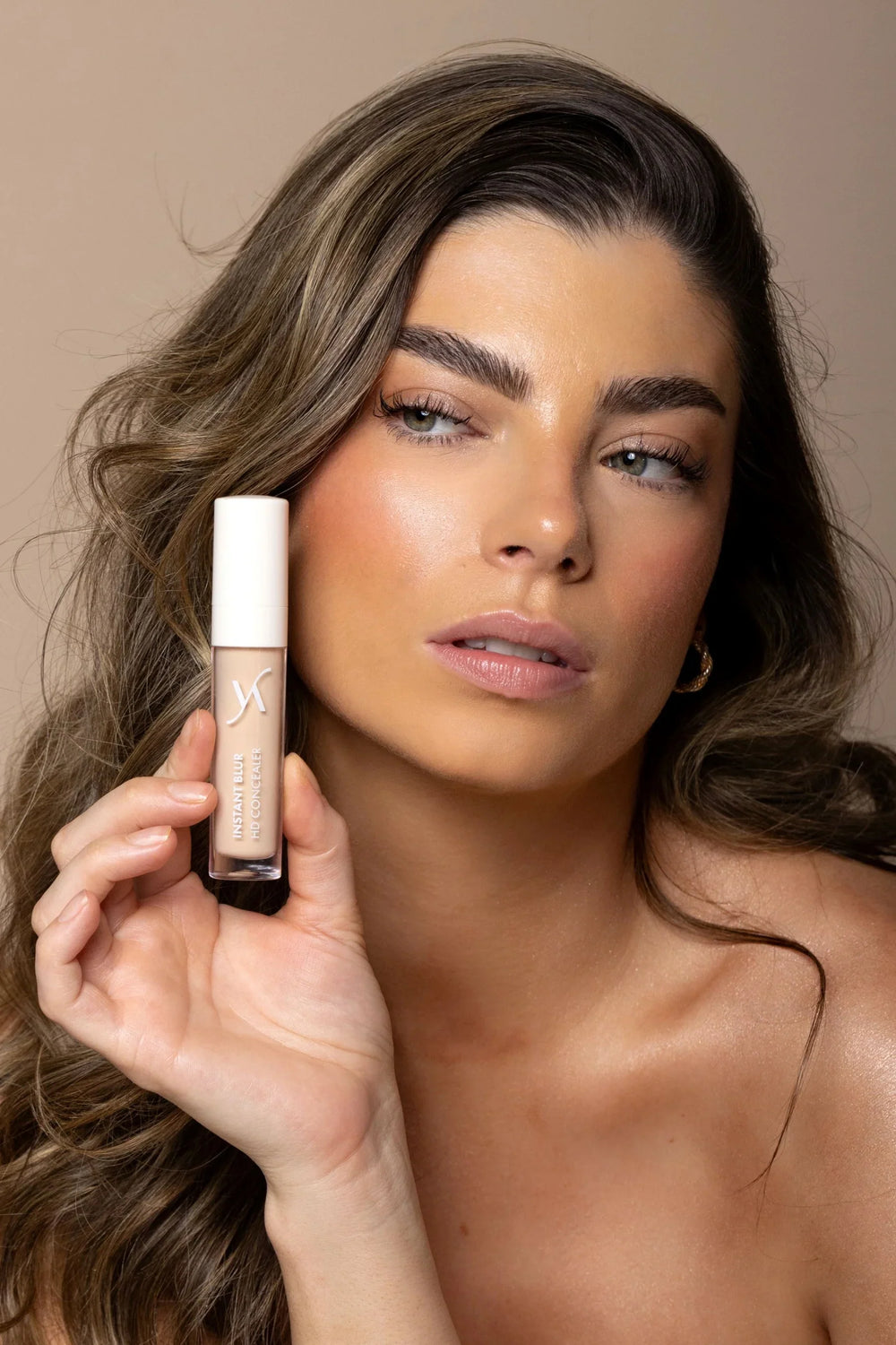 Instant Blur HD Concealer - maskuoklis
