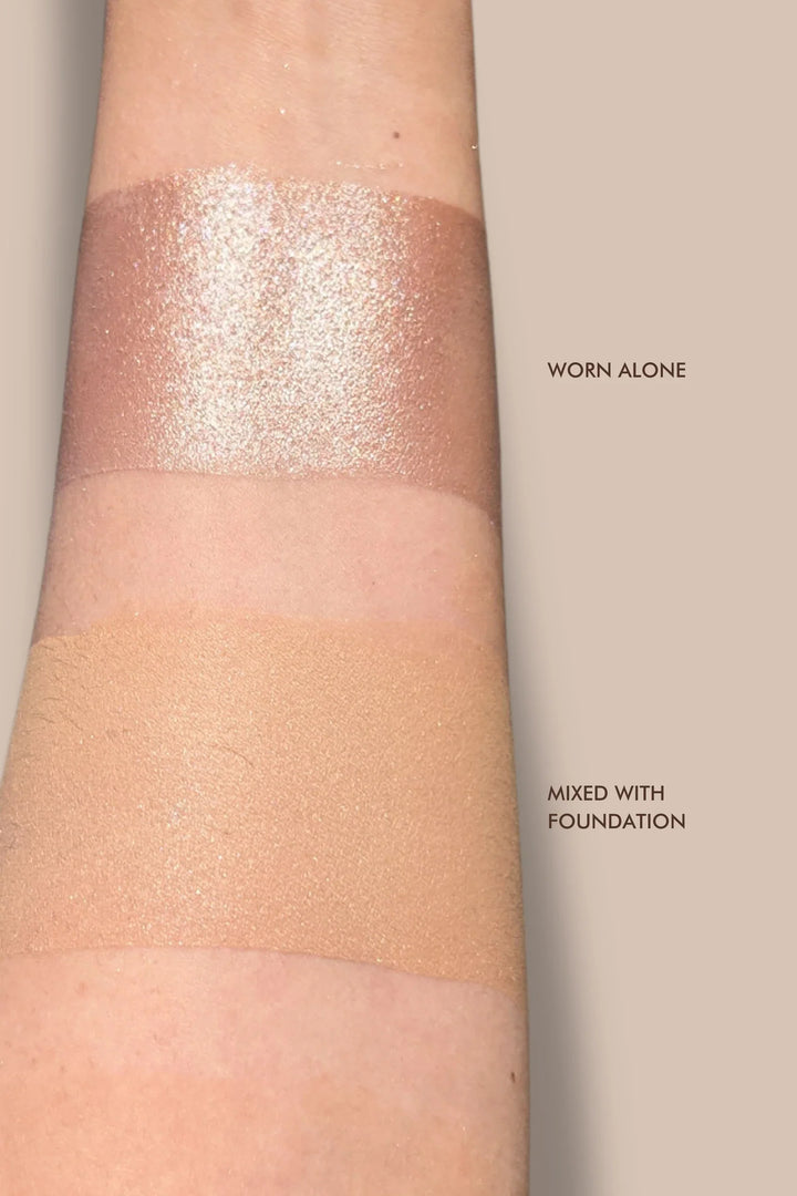 Liquid Radiance Highlighter - švytėjimą suteikianti priemonė